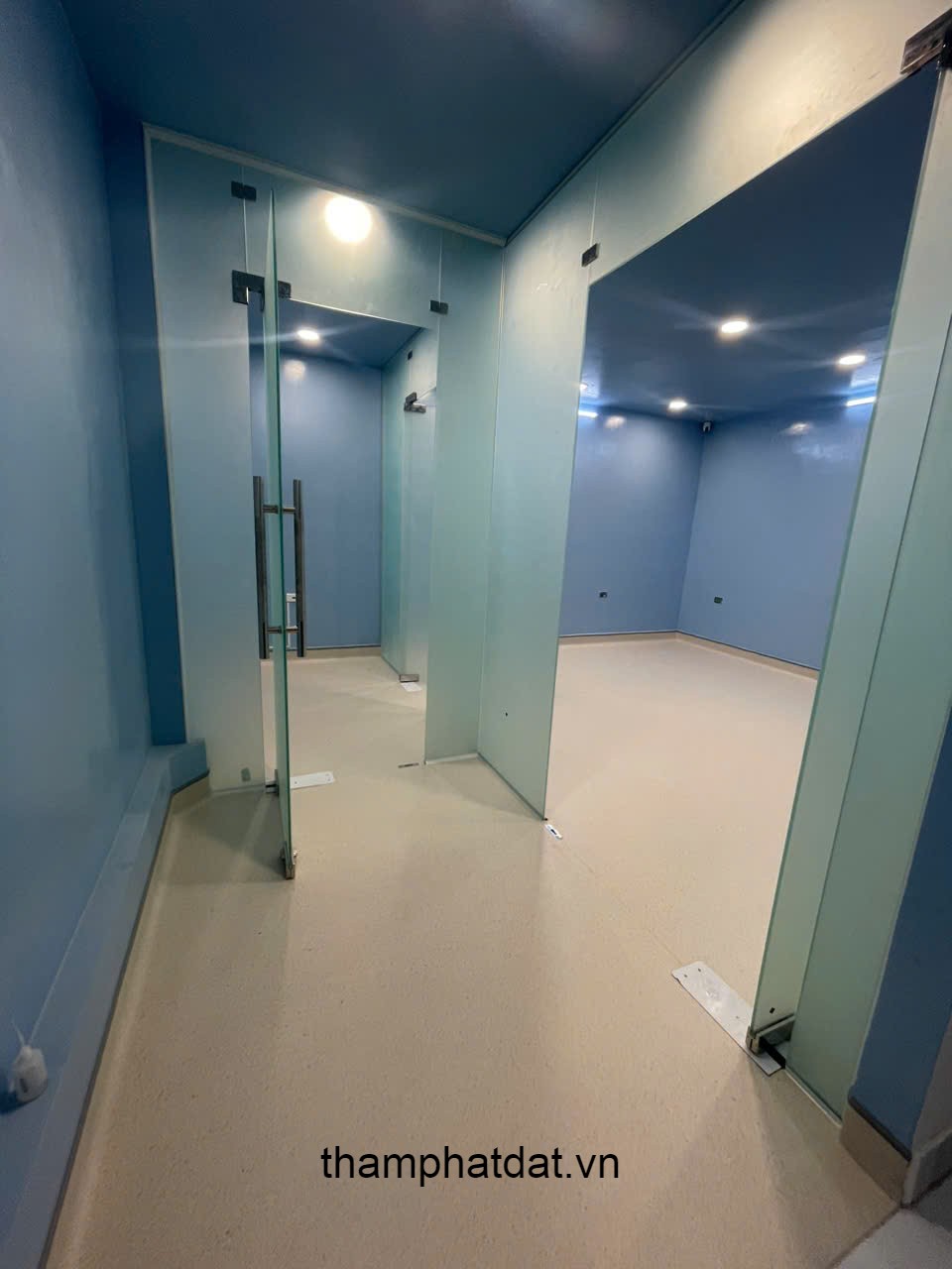 sàn vinyl kháng khuẩn phòng khám phú nhuận y te